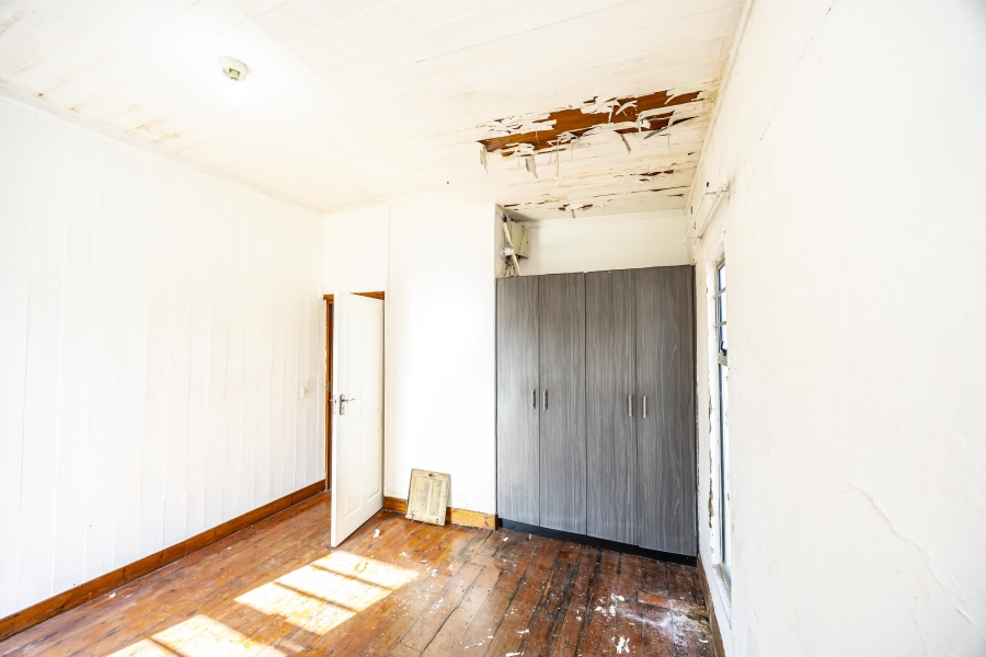 6 Bedroom Property for Sale in Quigney Eastern Cape
